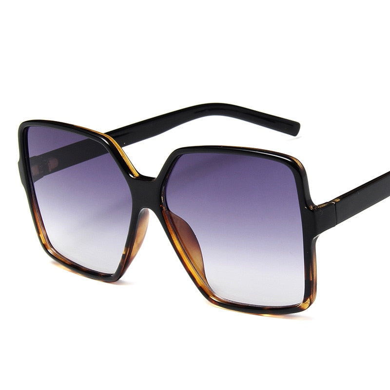 Women Oversize Gradient Sunglasses