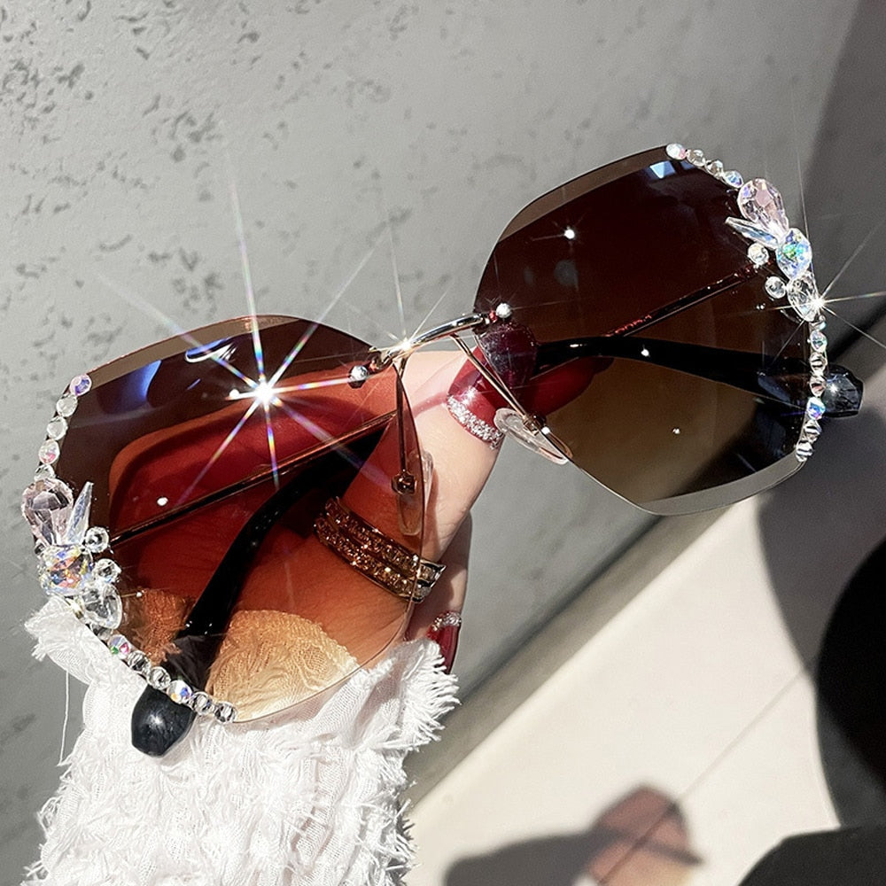 2023 Luxury Brand Design Vintage Rimless Rhinestone Sunglasses